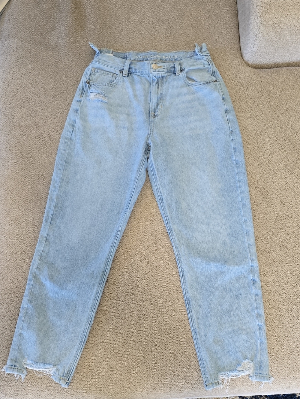 American Eagle Distressed Highest Rise Tabbed Waistband Mom Jeans - Size 4 SHORT